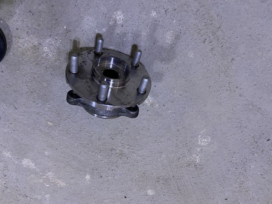 Honda Tayota zapchaslari bor