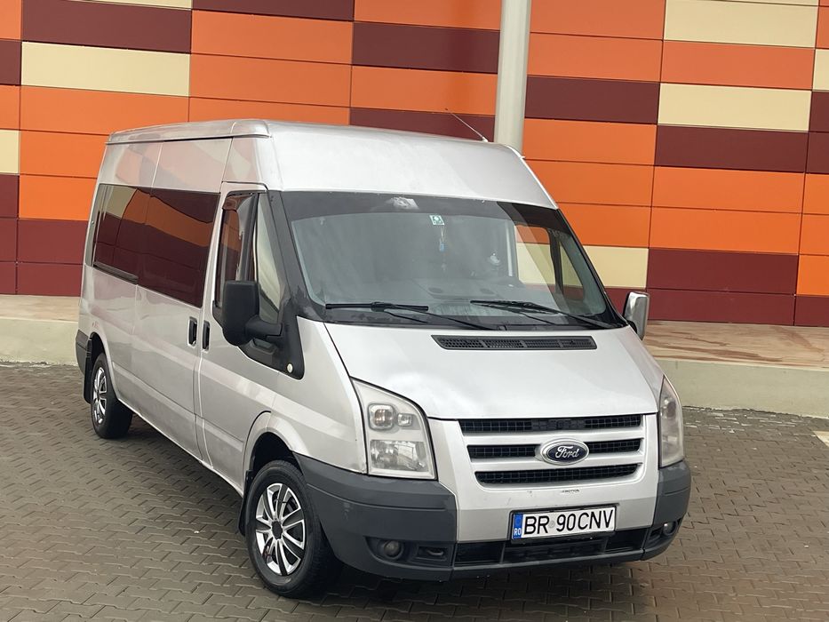 Ford Transit  8+1 locuri