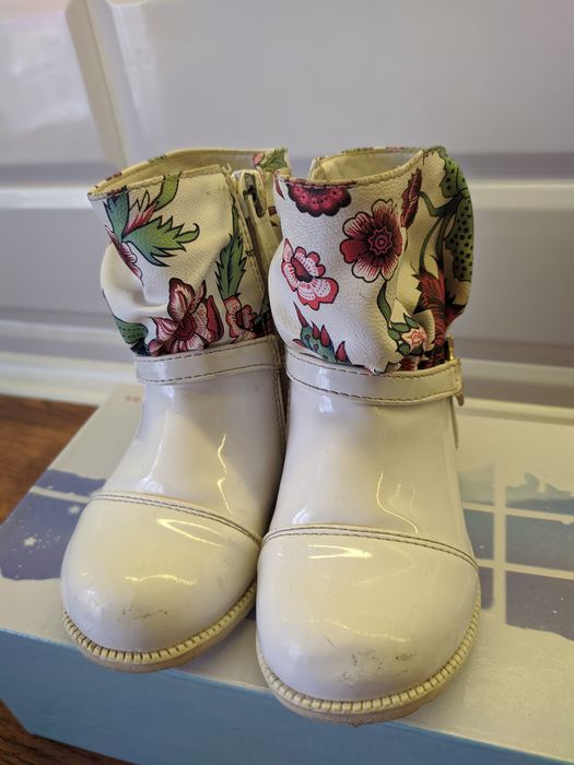 Сапожки детские