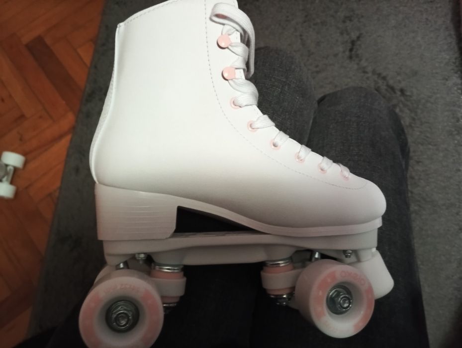 Бяло-розови ролкови кънки (38-ми номер)