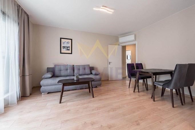 Дава се под наем Двустаен апартамент в Варна, Гръцка махала - 60 кв.м за 900 € - Снимка #2