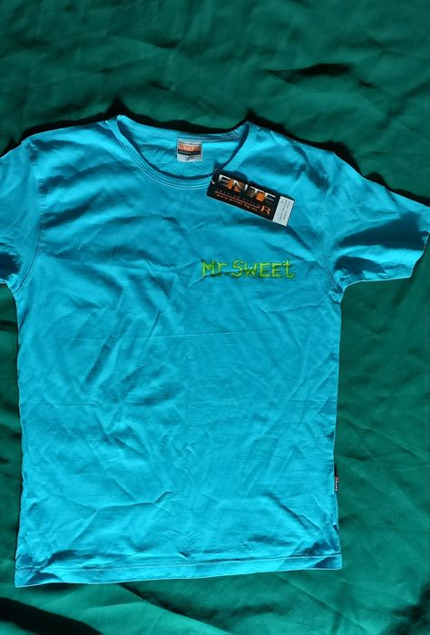 Ръчно рисувани тениски