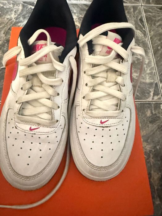 Nike air маратонки 36 номер дамски, тинейджъри