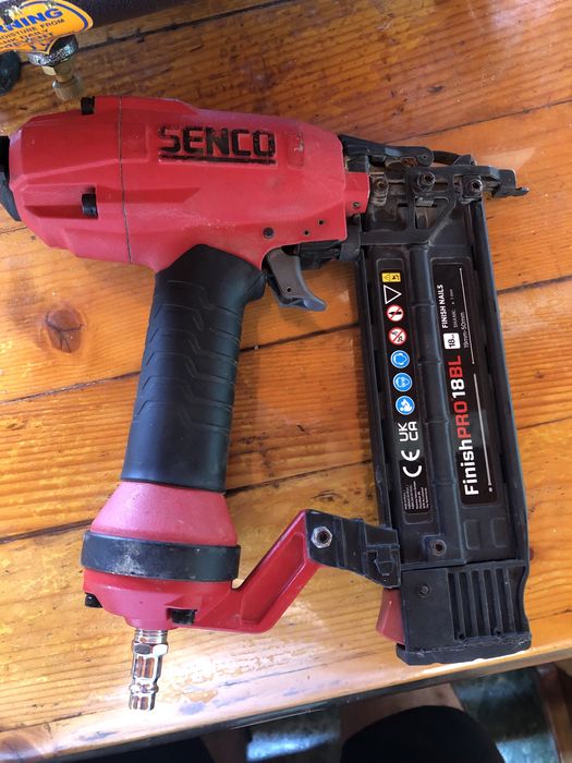 Senco pistol si compresor