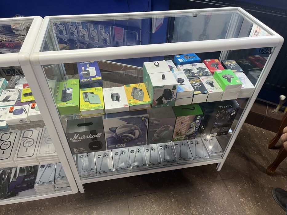 Продам 1 витрину