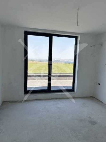 Продава се Тристаен апартамент в Бургас, Крайморие - 174 кв.м за 614 €/кв.м - Снимка #4