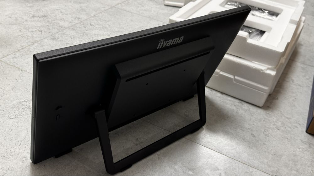 Монитор Liiyama T2255 MSC