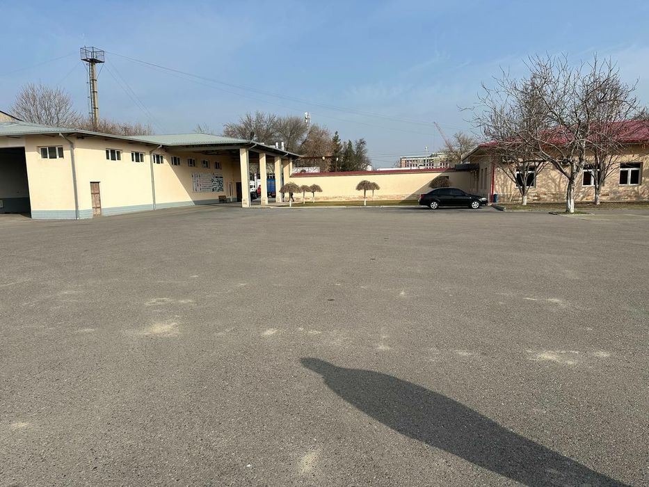 Продаётся 2,1 га производственная база.