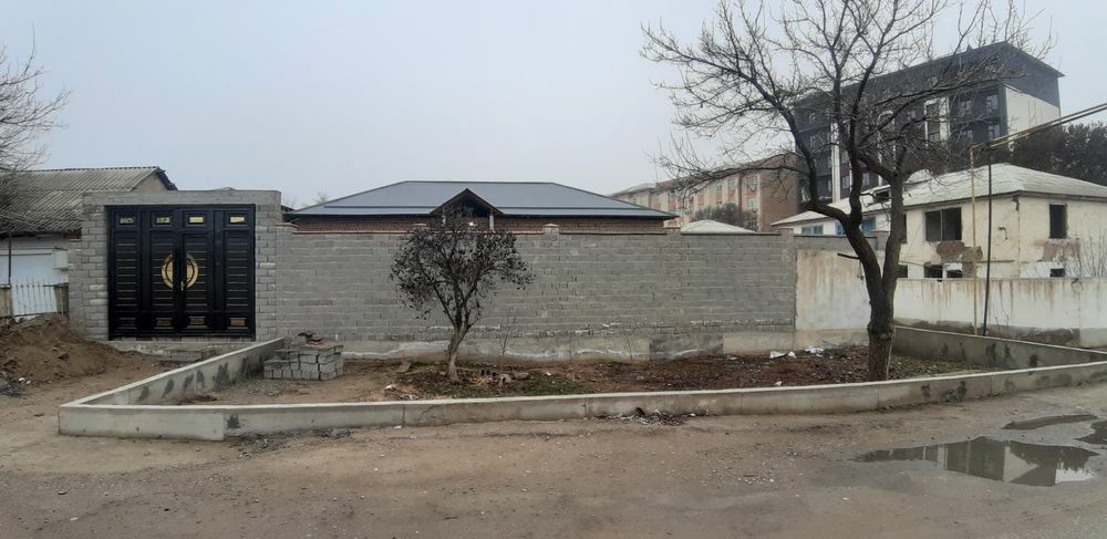 Продаётся дом  в городе