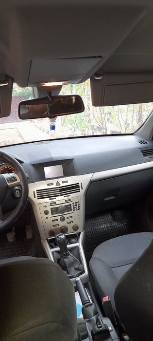 Vând Opal Astra H