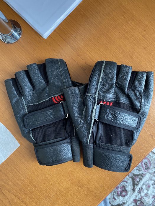 Кожанные перчатки, мотоперчатки