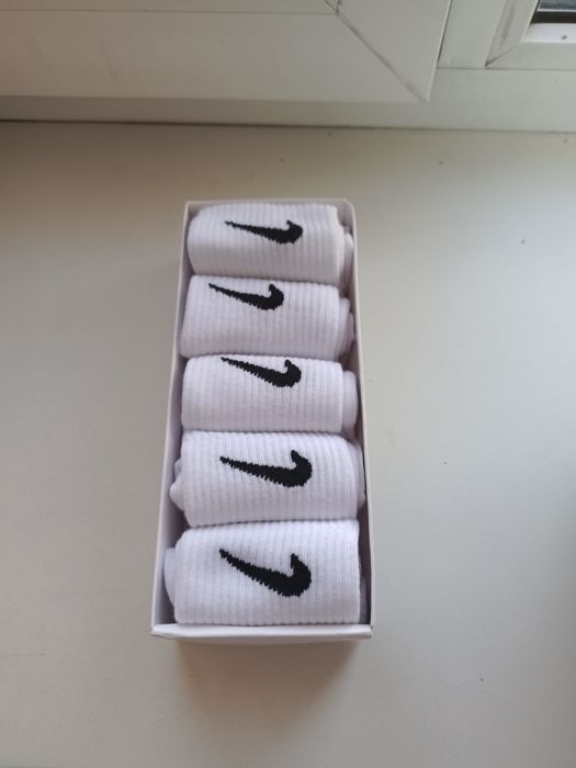Носки Nike белые
