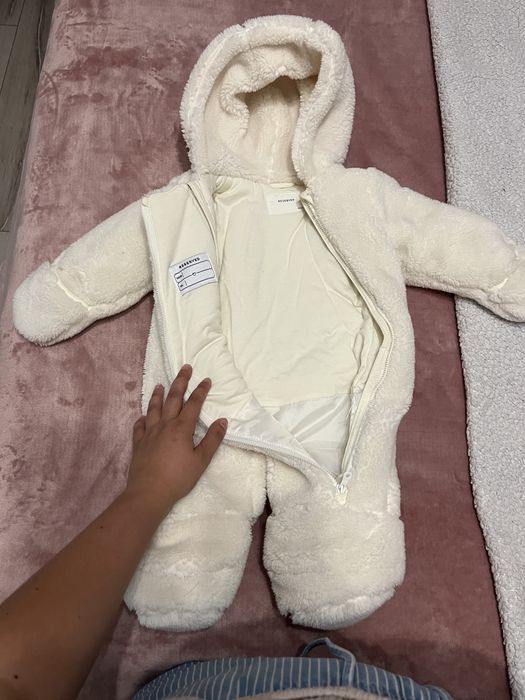 Космонавт Reserved