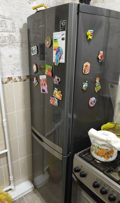 Продаю холодильник фирмы samsung