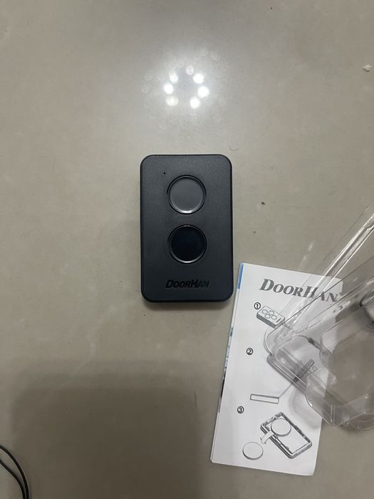 Пульт для ворот дорхан  doorHan