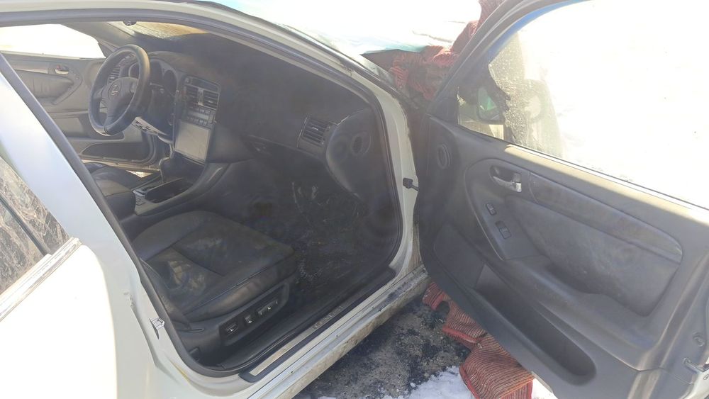 Lexus gs300. Продажа целиком