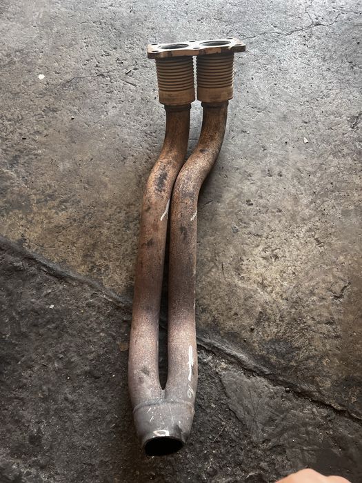 Изпусквателна тръба с мека връзка