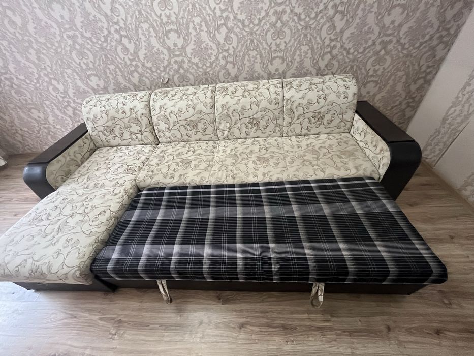 продам диван спалный
