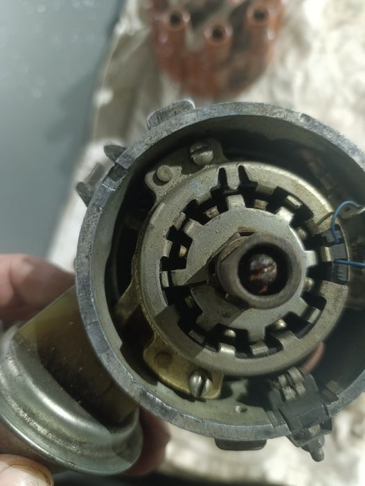 Бесконтактный трамблёр ГАЗ 53.