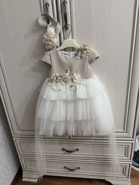 Продам красивое платье