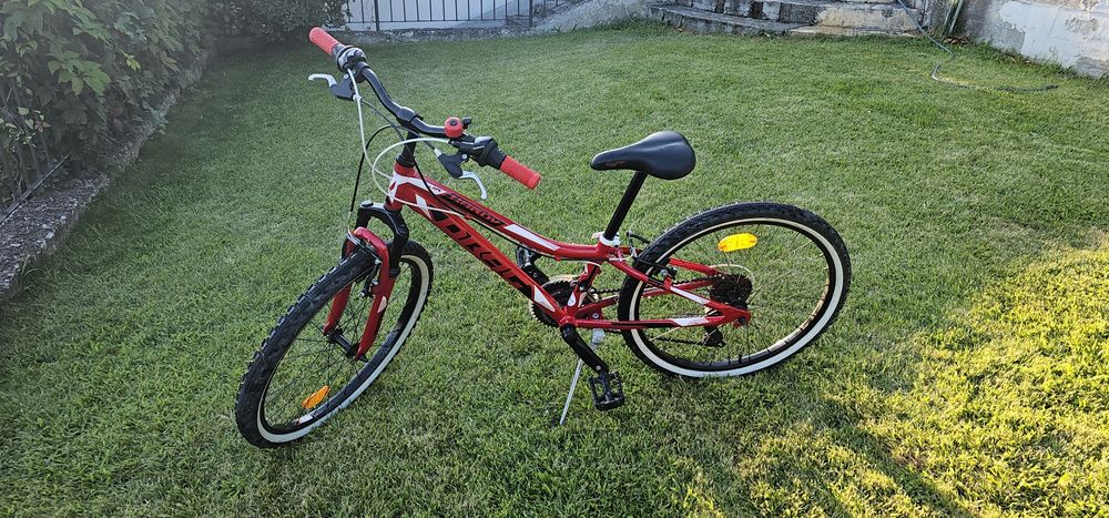 Drag Hardy JR 24