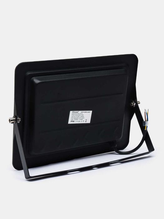 Лед прожекторы от дилера Lezard