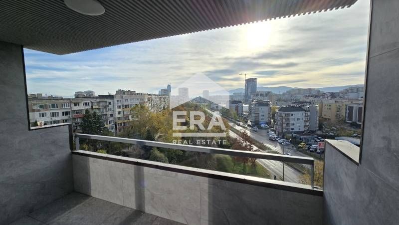 ЕРА ТЕРА предлага обзаведен двустаен апартамент в ж.к. Младост 1