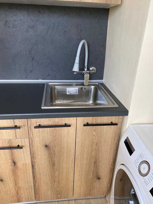 Гарсионера под наем след основен ремонт дъбника