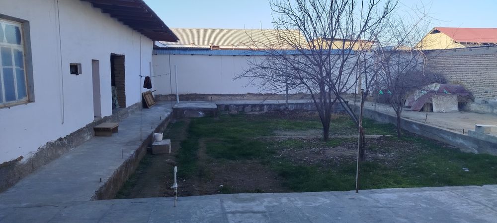 Ховли сотилади гулистон 3