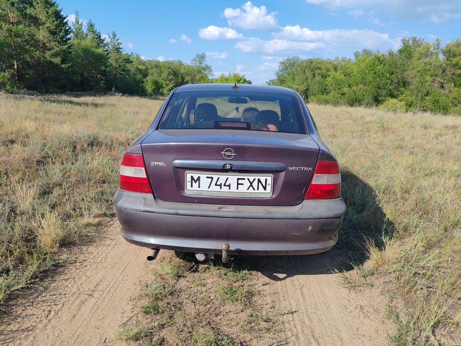Продаю опель вектора б 1996г.в