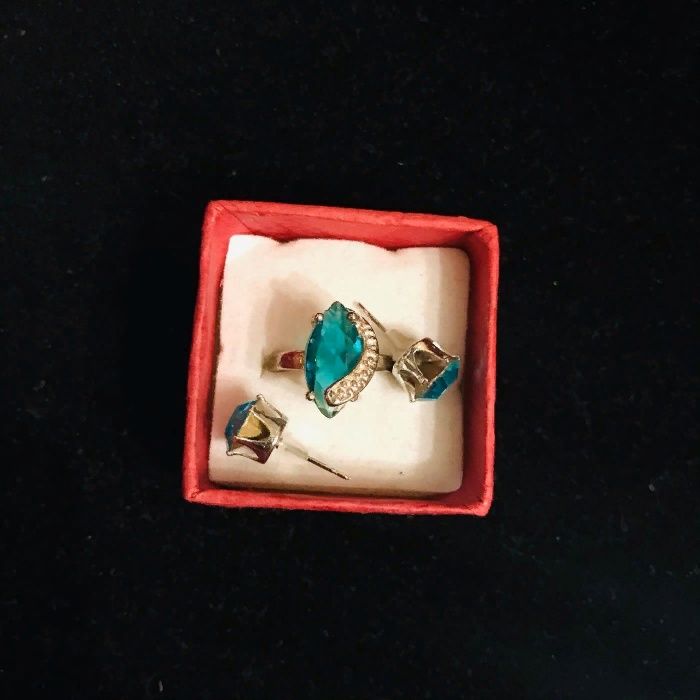 Чудный набор в бирюзовом цвете