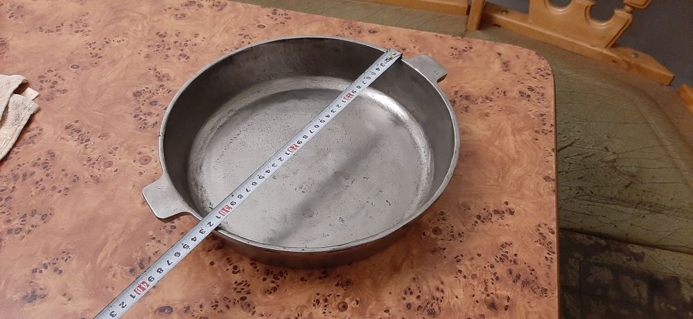 Чугунная сковородка 80лет