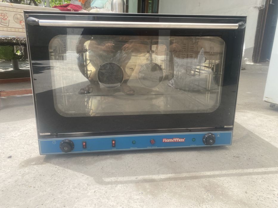 Конвекционная печь