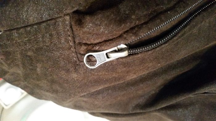 jacheta geaca piele maro C&A cu mesada super