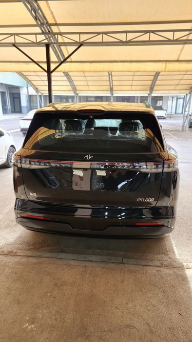 DongFeng 008 Ultra 5 o'rindiqli