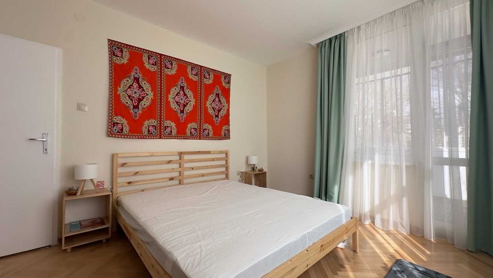 Дава се под наем Тристаен апартамент в София, Лозенец - 103 кв.м за 750 € - Снимка #8