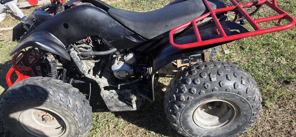 Vând atv 250cc pe cardan 4+1