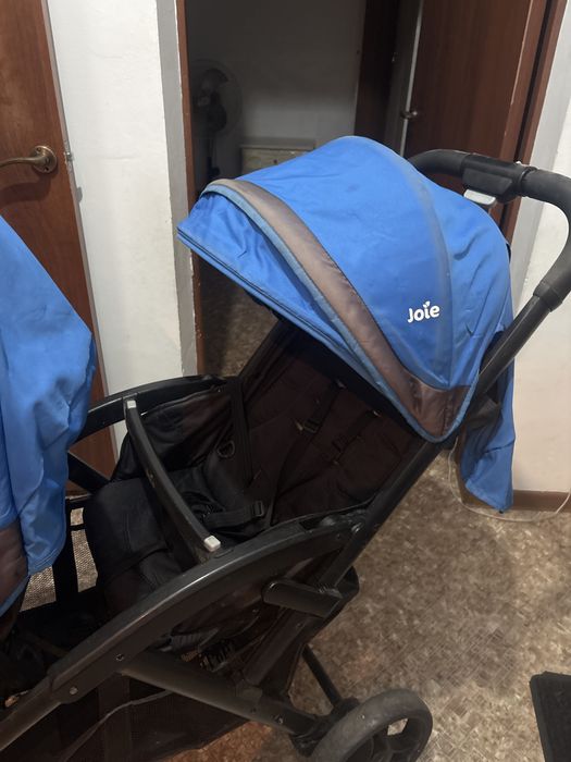 Продаю коляску очень удобно
