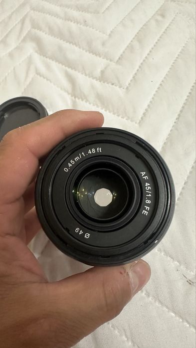 Samyang 45mm за Сони