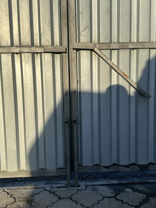 Продам ворота распашные