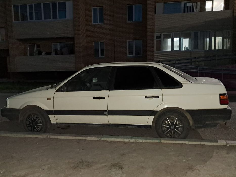 Фольцваген  пассат