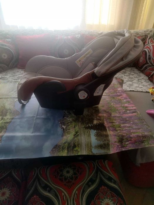 Бебешка количка за лято и зима