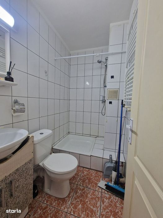 Faleza Nord-Garsoniera decomandata, centrala gaze, termen lung-350euro