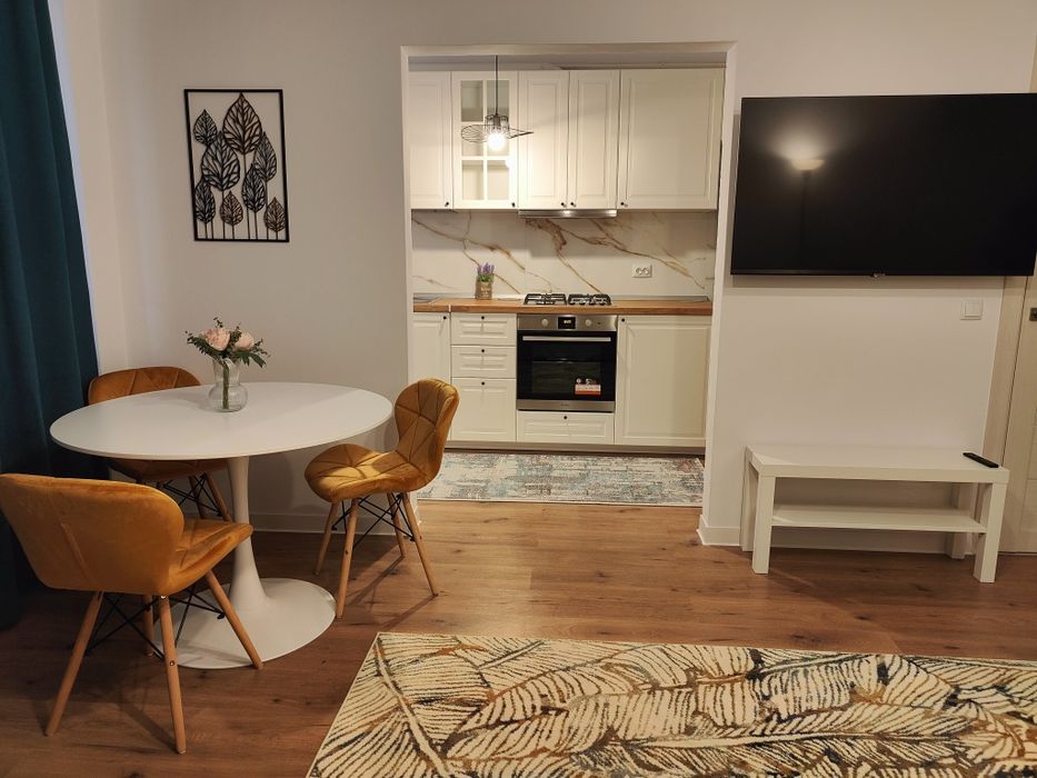 PF inchiriez apartament 2 camere decomandat CUG - Str Pepinierii