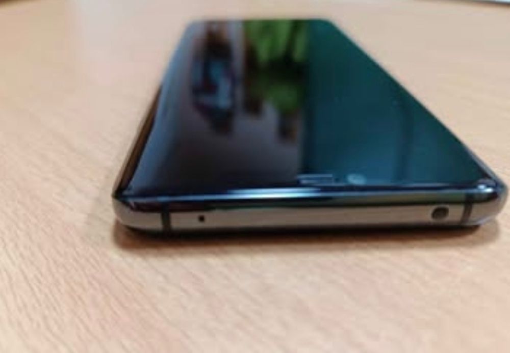 Huawei 256/8gb/Leica камера