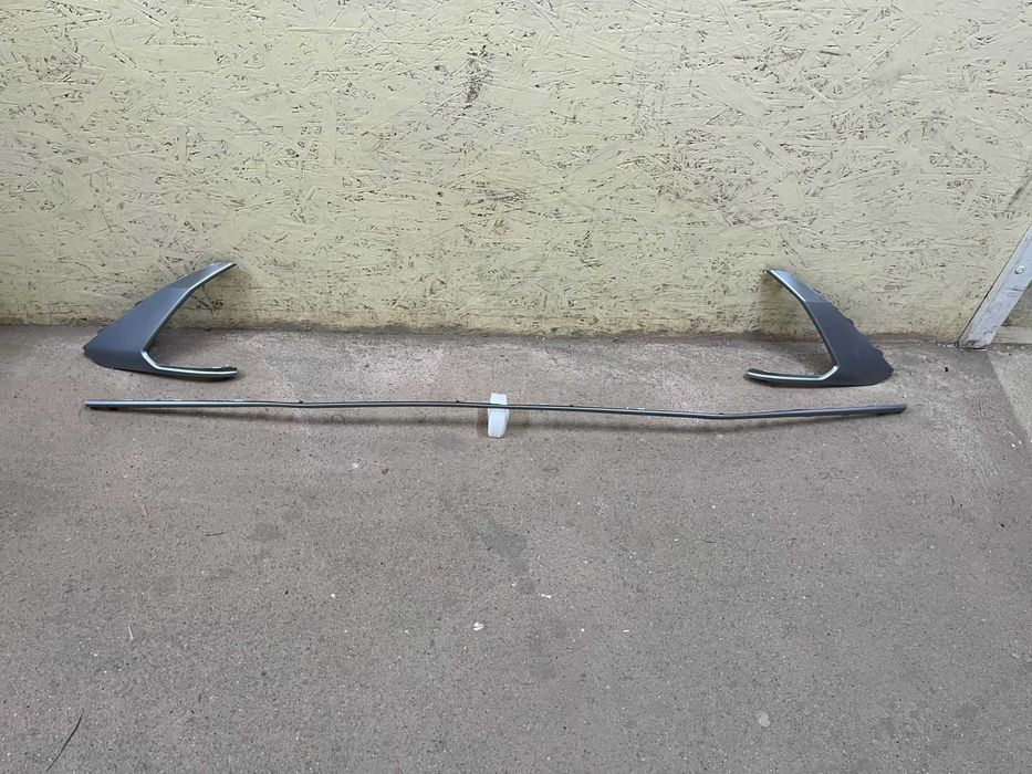 Молдинг бампера Хендай Хюндай Элантра 2023- / Hyundai Elantra 2025