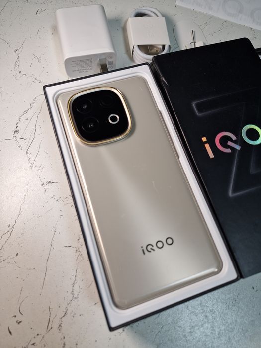 IQOO Z10 Turbo Plus 16/512Gb Sotlad
