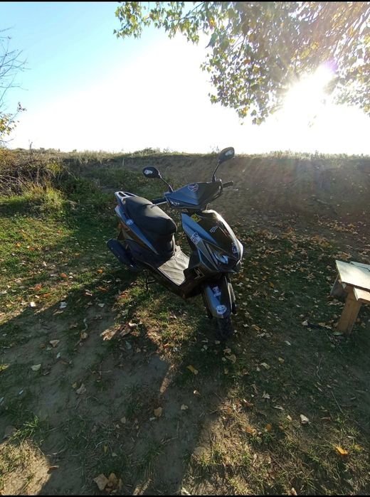 Скутер М8 125 куб