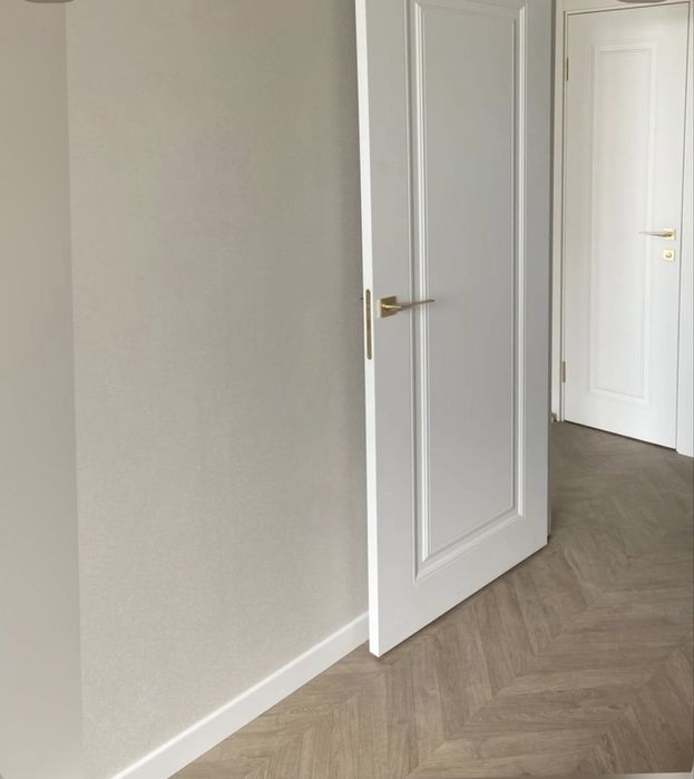 Lucrări în finisaje interioare - rigips, glet, zugravit, parchet