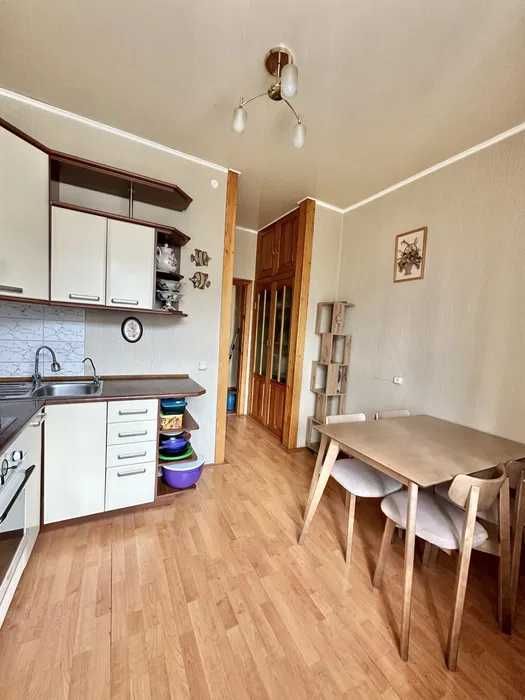 продам 3х ком квартиру центр